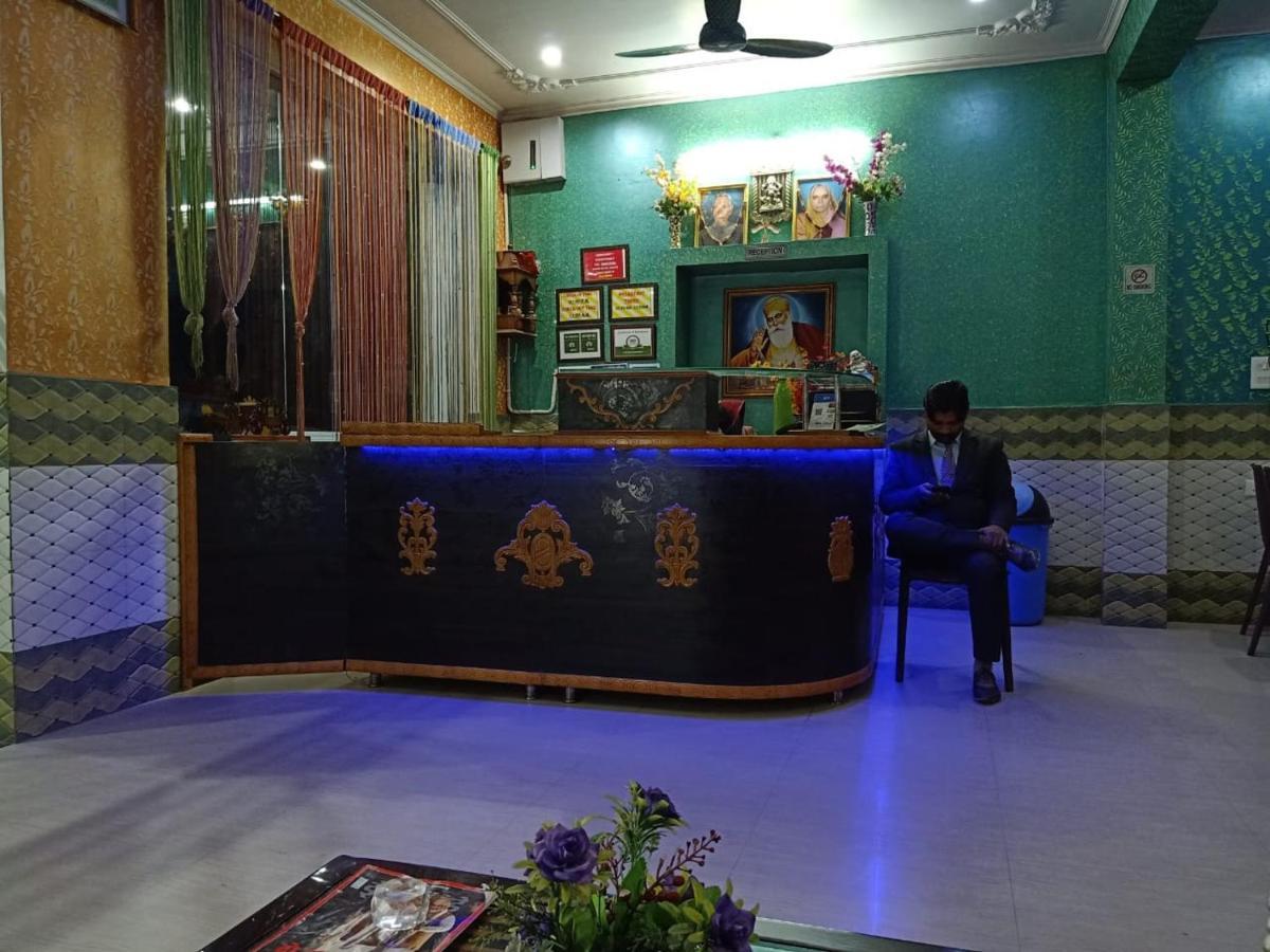 אלוואר Maan Hotel And Restaurant מראה חיצוני תמונה
